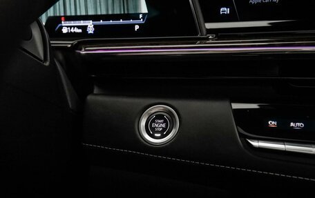 Cadillac Escalade V, 2022 год, 14 999 000 рублей, 32 фотография