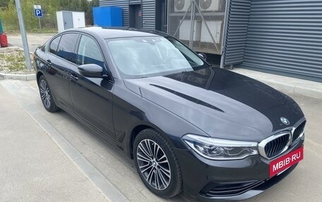 BMW 5 серия, 2019 год, 3 690 000 рублей, 8 фотография