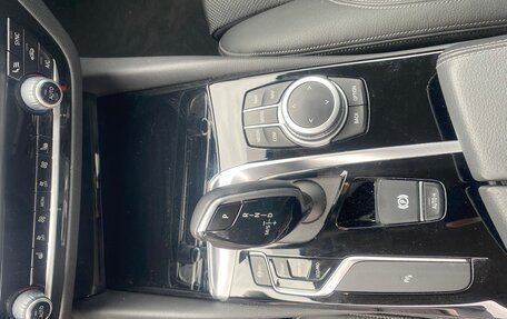 BMW 5 серия, 2019 год, 3 690 000 рублей, 13 фотография