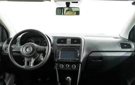 Volkswagen Polo VI (EU Market), 2013 год, 819 000 рублей, 13 фотография