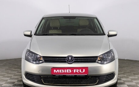 Volkswagen Polo VI (EU Market), 2013 год, 819 000 рублей, 2 фотография