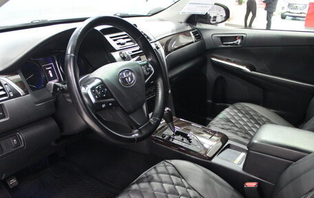 Toyota Camry, 2014 год, 1 850 000 рублей, 13 фотография