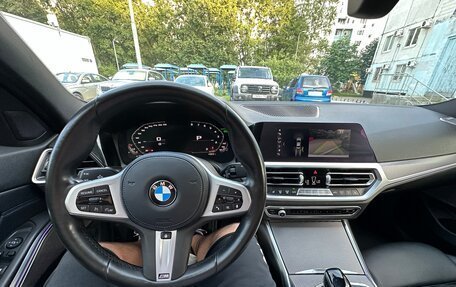 BMW 3 серия, 2019 год, 4 175 000 рублей, 18 фотография