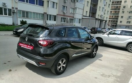 Renault Kaptur I рестайлинг, 2018 год, 1 600 000 рублей, 8 фотография