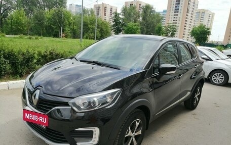 Renault Kaptur I рестайлинг, 2018 год, 1 600 000 рублей, 6 фотография