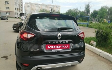Renault Kaptur I рестайлинг, 2018 год, 1 600 000 рублей, 11 фотография