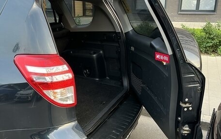 Toyota RAV4, 2012 год, 1 700 000 рублей, 16 фотография