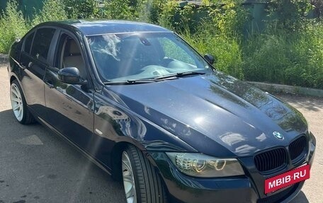 BMW 3 серия, 2010 год, 1 390 000 рублей, 4 фотография