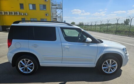 Skoda Yeti I рестайлинг, 2015 год, 1 850 000 рублей, 4 фотография