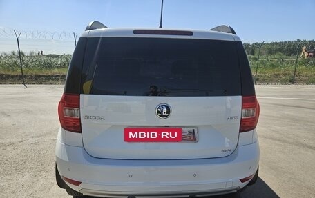 Skoda Yeti I рестайлинг, 2015 год, 1 850 000 рублей, 6 фотография