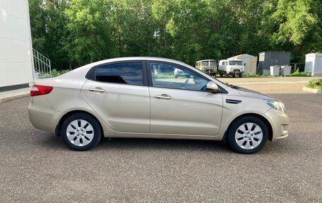 KIA Rio III рестайлинг, 2013 год, 980 000 рублей, 6 фотография