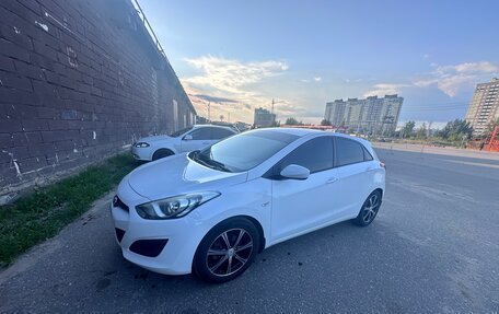 Hyundai i30 II рестайлинг, 2012 год, 1 100 000 рублей, 5 фотография