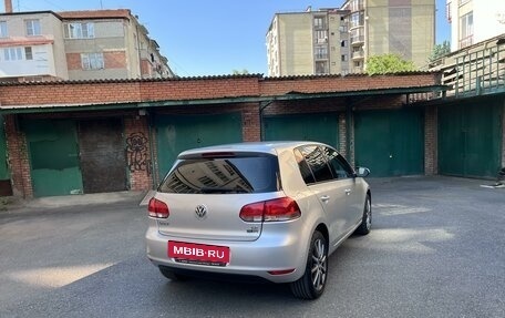 Volkswagen Golf VI, 2009 год, 900 000 рублей, 4 фотография