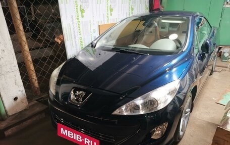 Peugeot 308 II, 2010 год, 1 335 000 рублей, 2 фотография