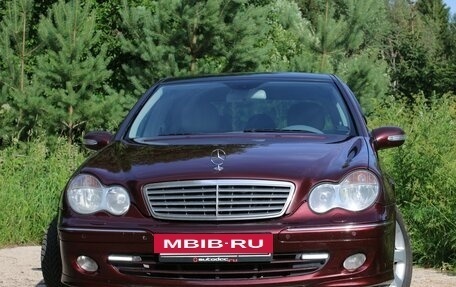 Mercedes-Benz C-Класс, 2006 год, 1 000 050 рублей, 2 фотография