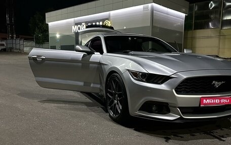 Ford Mustang VI рестайлинг, 2015 год, 2 650 000 рублей, 1 фотография