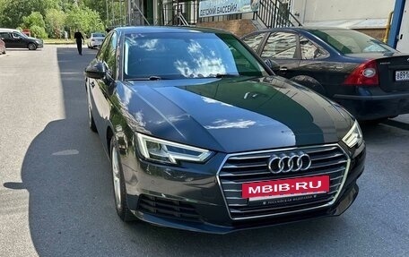 Audi A4, 2018 год, 2 280 000 рублей, 2 фотография