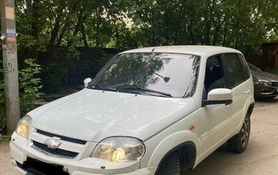 Chevrolet Niva I рестайлинг, 2004 год, 355 000 рублей, 1 фотография