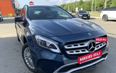 Mercedes-Benz GLA, 2019 год, 2 180 000 рублей, 2 фотография