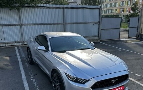 Ford Mustang VI рестайлинг, 2015 год, 2 650 000 рублей, 3 фотография