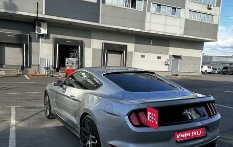 Ford Mustang VI рестайлинг, 2015 год, 2 650 000 рублей, 12 фотография