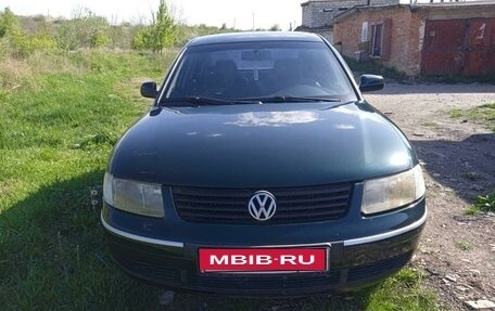 Volkswagen Passat B5+ рестайлинг, 1997 год, 380 000 рублей, 2 фотография