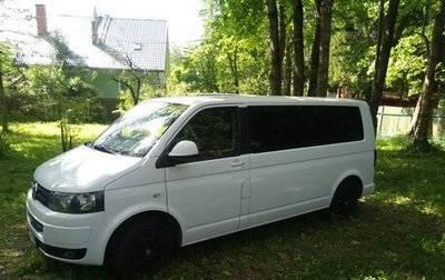 Volkswagen Caravelle T5, 2011 год, 2 000 000 рублей, 1 фотография