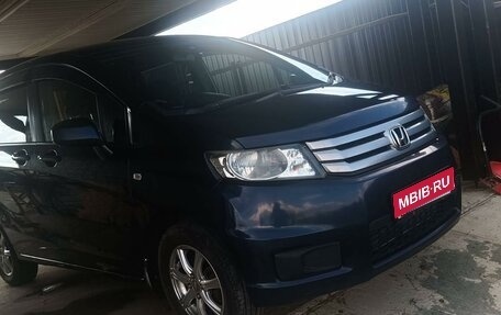 Honda Freed I, 2011 год, 1 550 000 рублей, 1 фотография