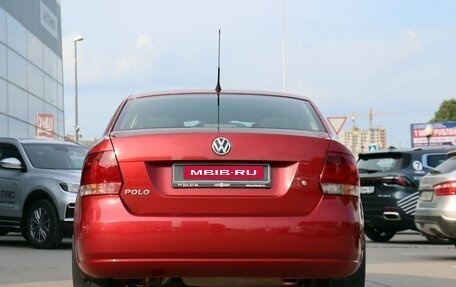 Volkswagen Polo VI (EU Market), 2011 год, 800 000 рублей, 6 фотография