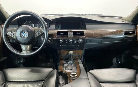 BMW 5 серия, 2006 год, 1 070 000 рублей, 9 фотография