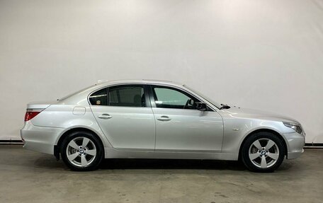 BMW 5 серия, 2006 год, 1 070 000 рублей, 4 фотография