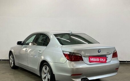 BMW 5 серия, 2006 год, 1 070 000 рублей, 7 фотография