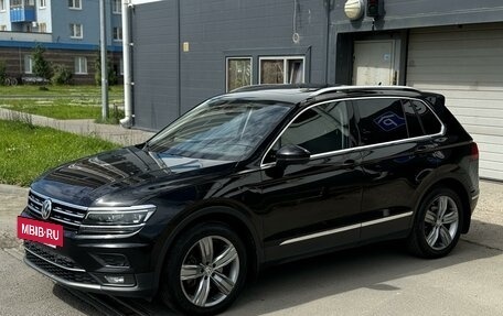 Volkswagen Tiguan II, 2018 год, 2 790 000 рублей, 4 фотография