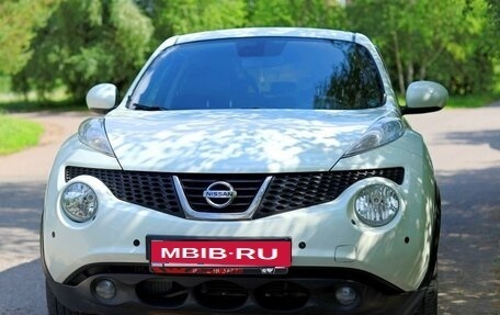 Nissan Juke II, 2011 год, 1 310 000 рублей, 6 фотография