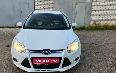 Ford Focus III, 2013 год, 860 000 рублей, 2 фотография