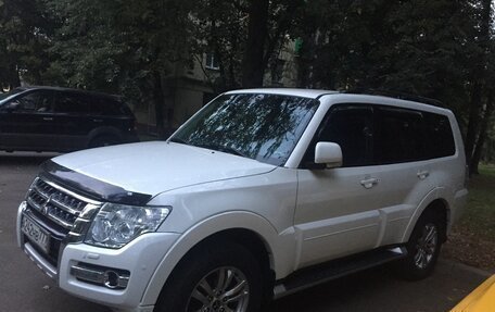 Mitsubishi Pajero IV, 2014 год, 3 000 000 рублей, 9 фотография