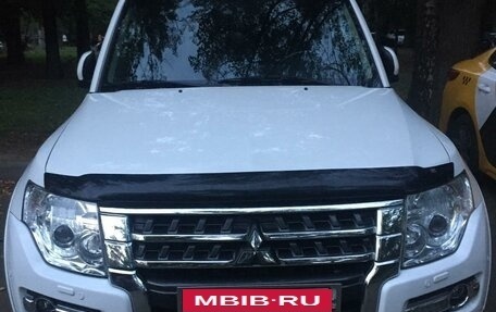 Mitsubishi Pajero IV, 2014 год, 3 000 000 рублей, 3 фотография