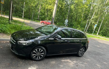 Mercedes-Benz B-Класс, 2019 год, 2 750 000 рублей, 7 фотография