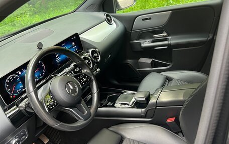 Mercedes-Benz B-Класс, 2019 год, 2 750 000 рублей, 8 фотография