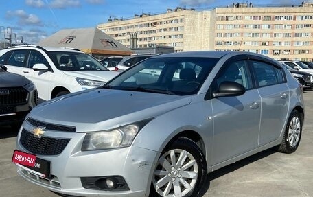 Chevrolet Cruze II, 2012 год, 609 000 рублей, 3 фотография