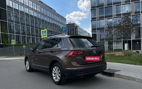 Volkswagen Tiguan II, 2018 год, 2 790 000 рублей, 7 фотография
