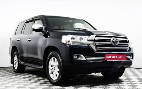 Toyota Land Cruiser 200, 2015 год, 5 150 000 рублей, 3 фотография