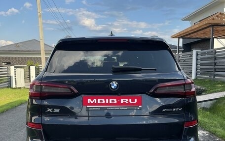 BMW X5, 2021 год, 9 350 000 рублей, 2 фотография