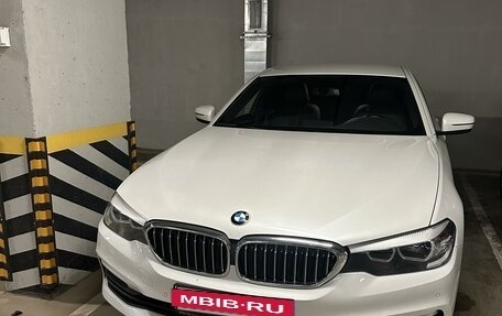 BMW 5 серия, 2019 год, 3 450 000 рублей, 2 фотография
