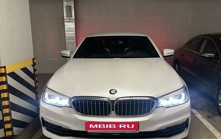 BMW 5 серия, 2019 год, 3 450 000 рублей, 3 фотография