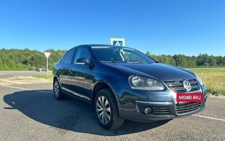 Volkswagen Jetta VI, 2008 год, 655 000 рублей, 3 фотография