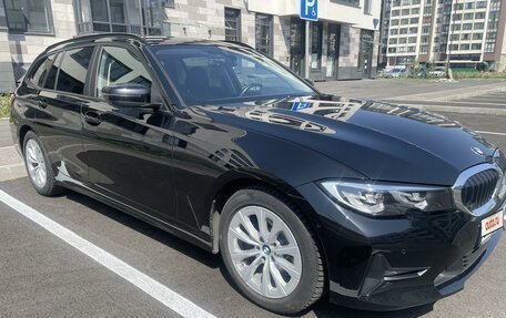 BMW 3 серия, 2020 год, 2 600 000 рублей, 3 фотография