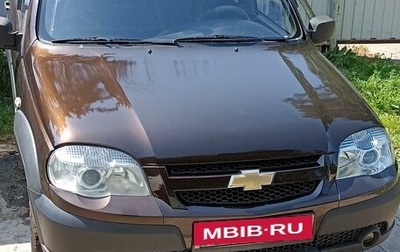 Chevrolet Niva I рестайлинг, 2011 год, 420 000 рублей, 1 фотография
