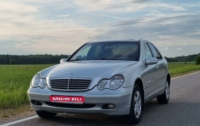 Mercedes-Benz C-Класс, 2001 год, 470 000 рублей, 1 фотография