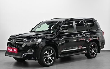 Toyota Land Cruiser 200, 2020 год, 9 000 000 рублей, 1 фотография